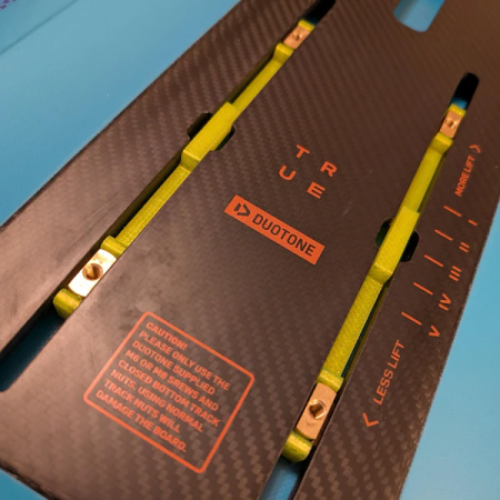 Nutensteinhalter_Wingpassion_Platzhalter_Foilbox