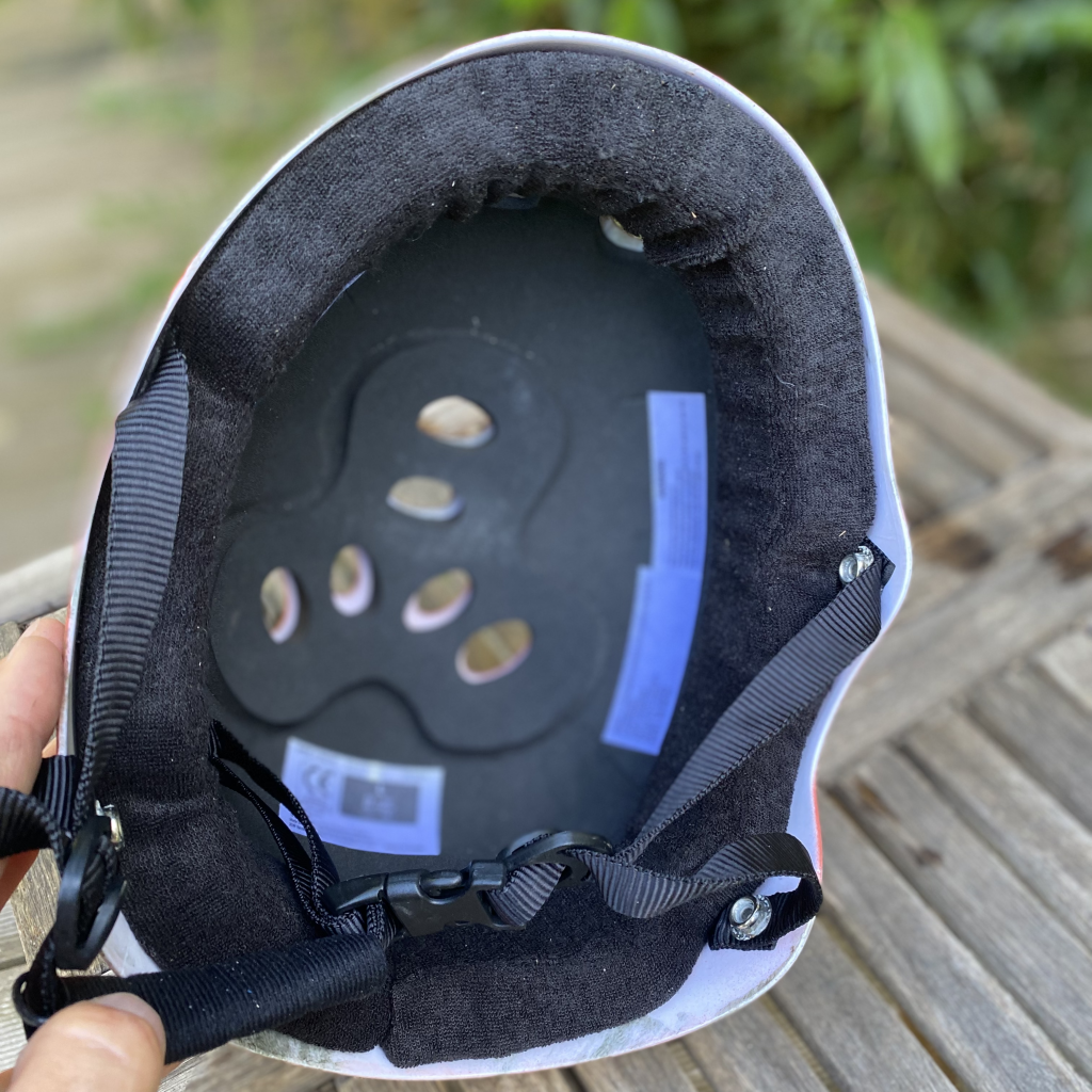 Triple Eight Sweatsaver Halo Water Helmet innen