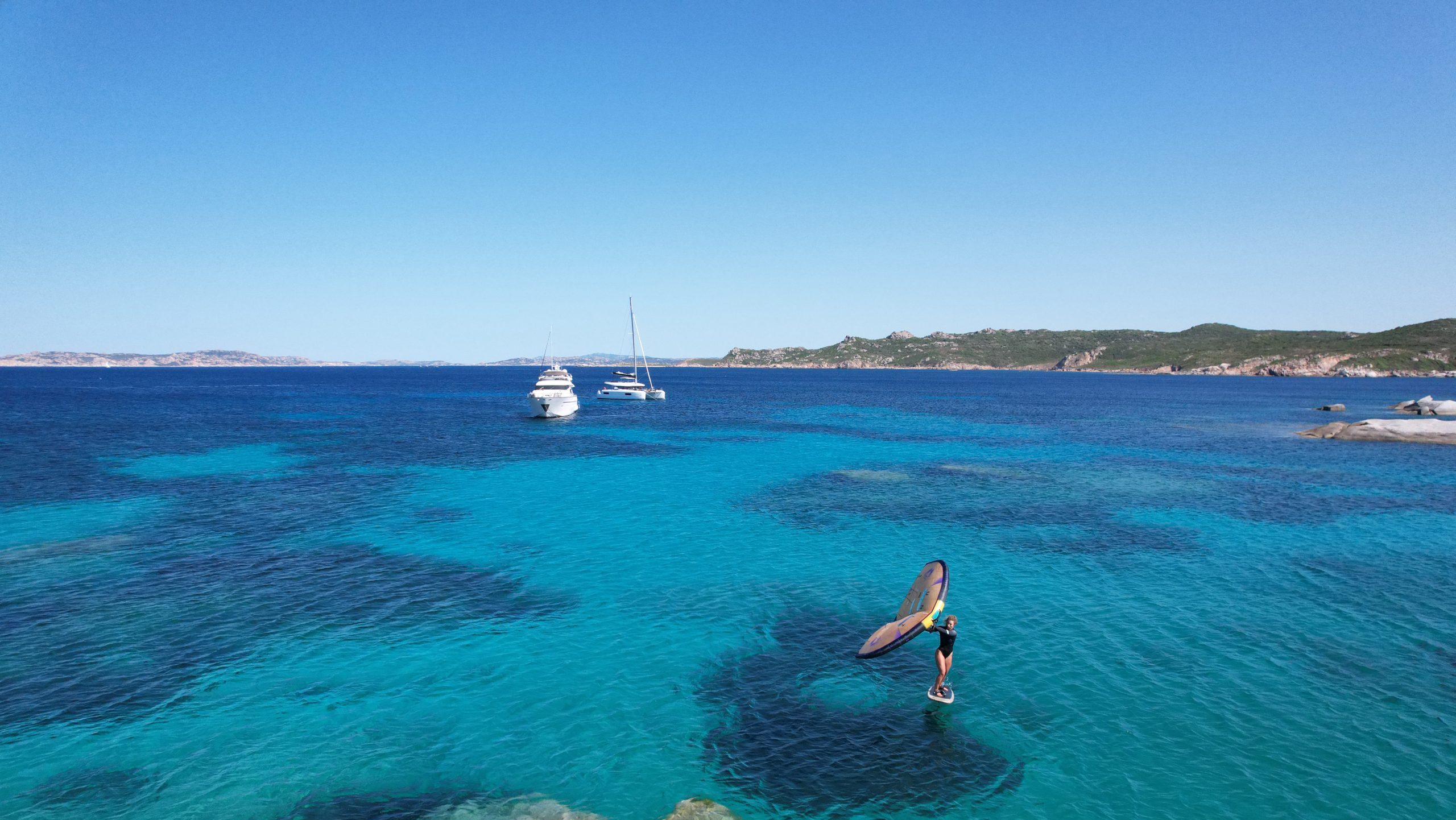 Girls Wingfoiling Catamaran Trip
